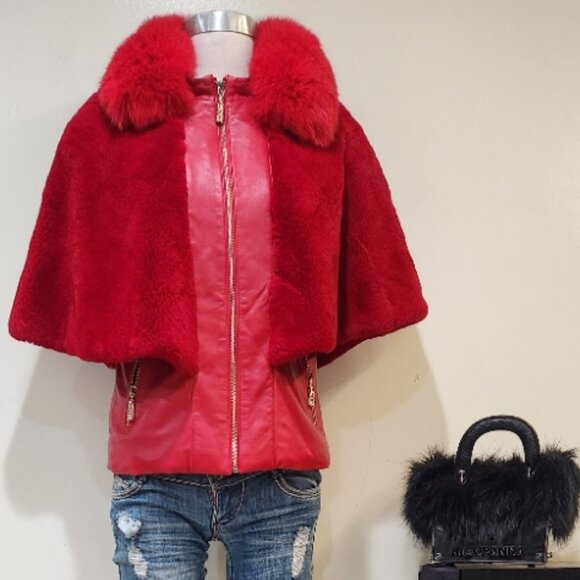 💥STUNNING!💥VTG 100% Lamb Leather, Genuine Fox & Rabbit Fur Cape Vest in Red - Picture 3 of 16